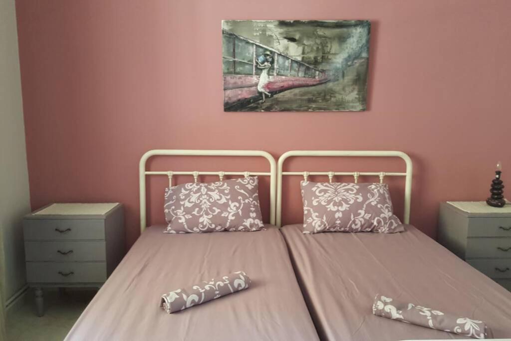 Appartamento Ευρύχωρο Σπίτι Στην Πάτρα Esterno foto